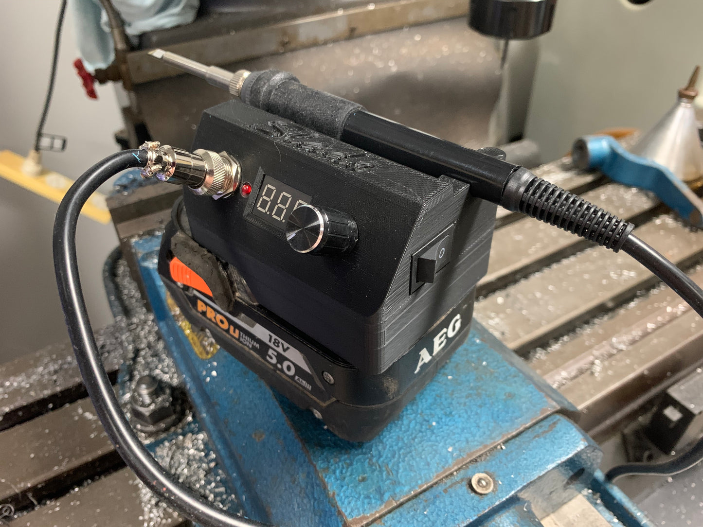 AEG Powered Soldering Iron