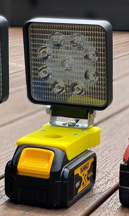 DeWalt Powered LED Work Light